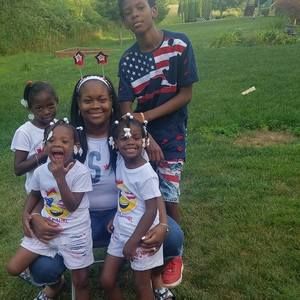 Meet your Posher, Michelle